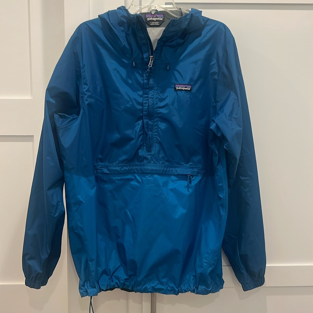 Men’s Patagonia windbreaker